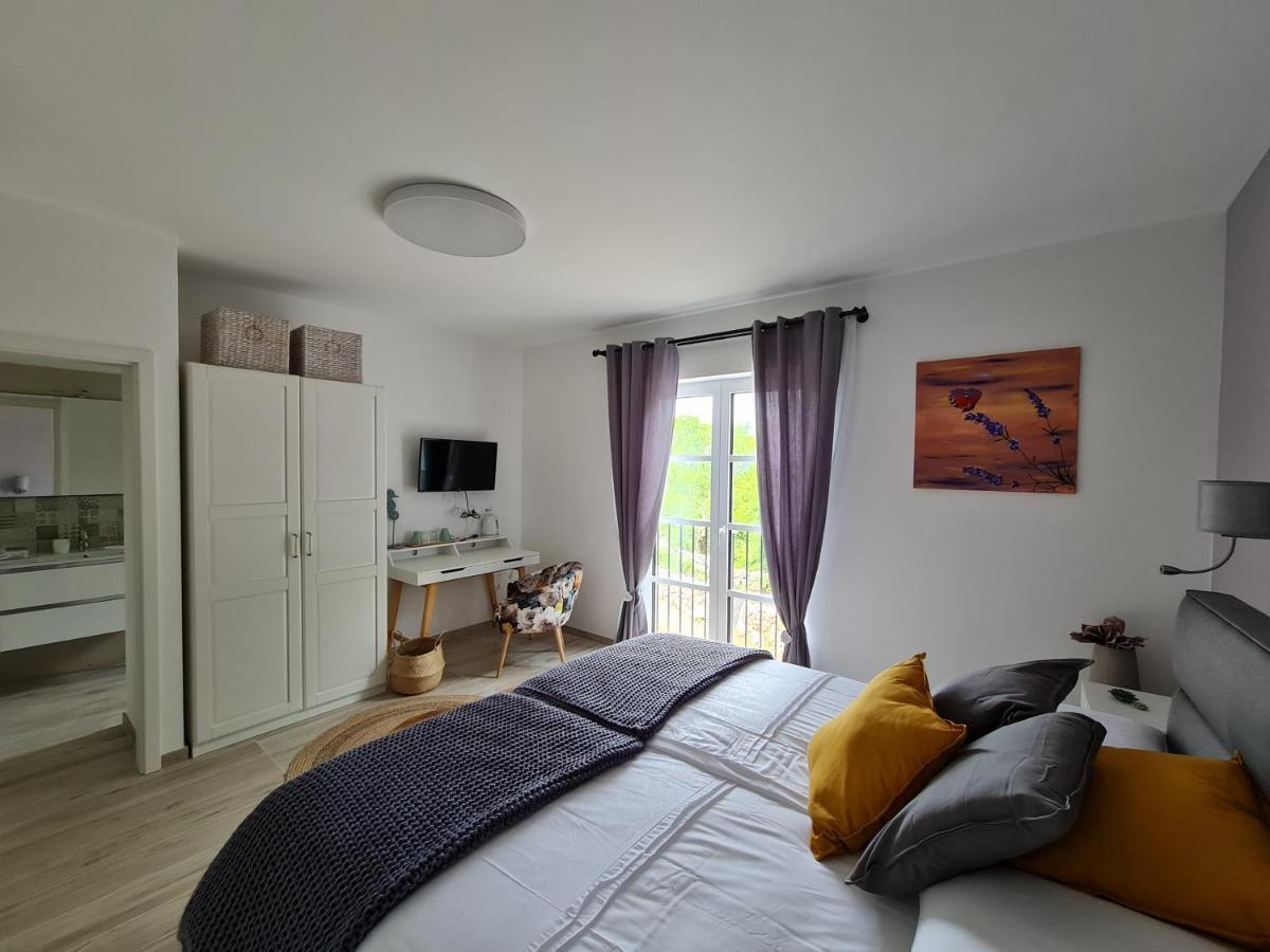 Boutique Resort Osma - Adults Only Малинска Экстерьер фото
