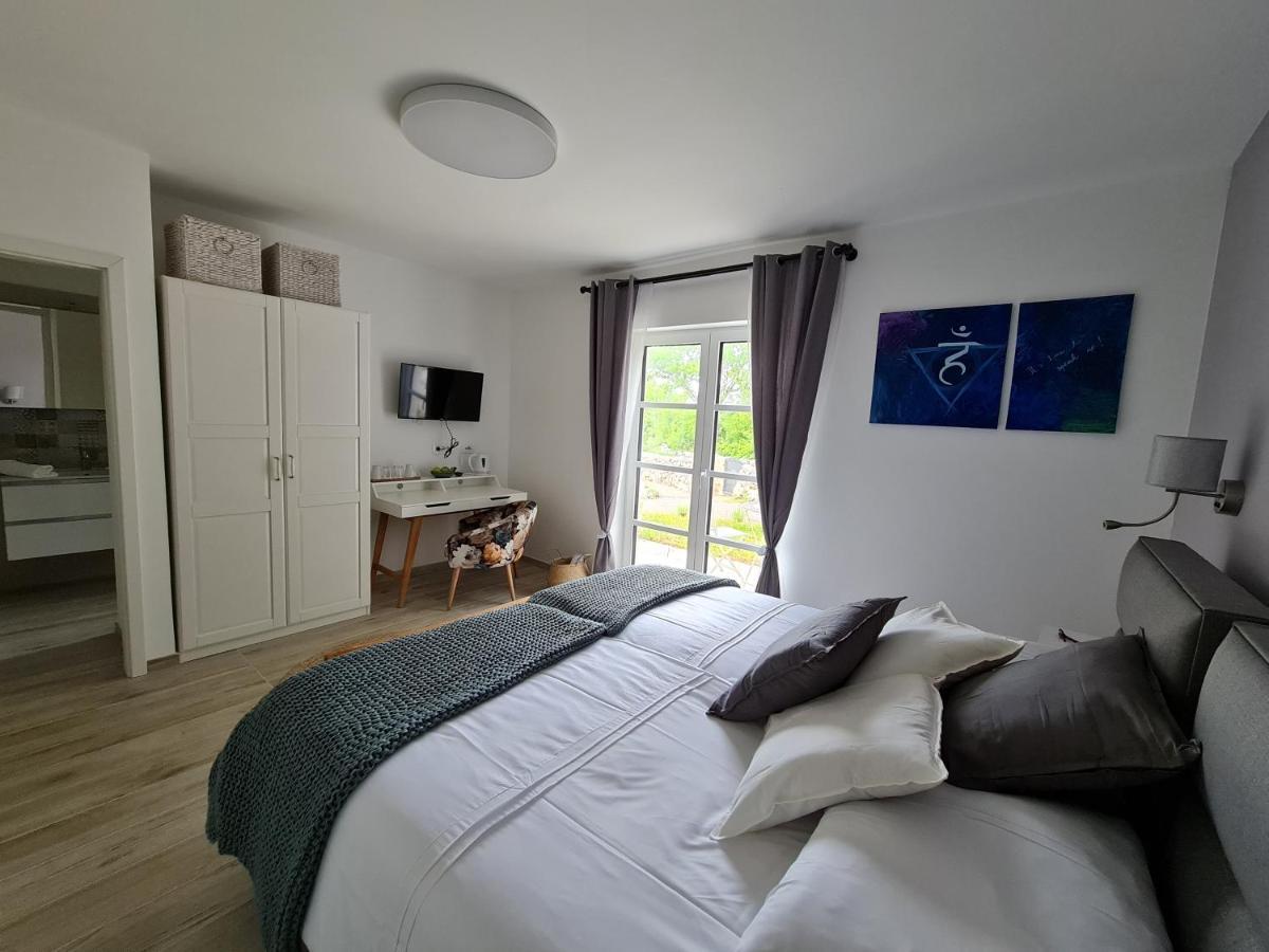 Boutique Resort Osma - Adults Only Малинска Экстерьер фото